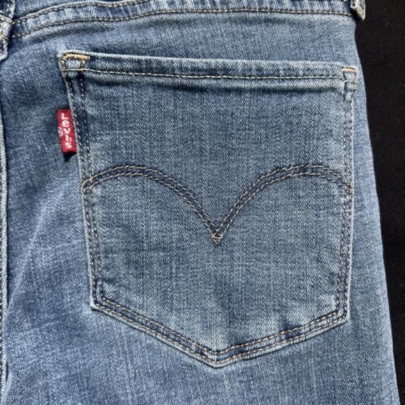 Levi's | 714 Straight Jeans | Size 28 Light Blue - Picture 5 of 7